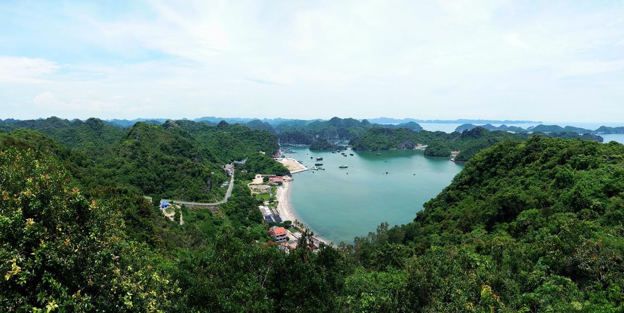 Anh Thuan Hotel 1 Cat Ba Island ภายนอก รูปภาพ