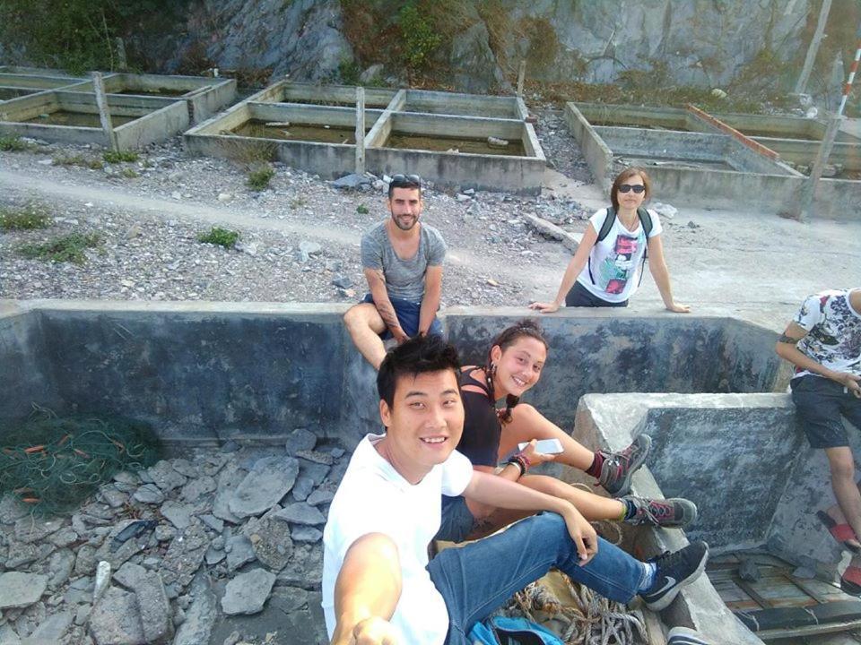 Anh Thuan Hotel 1 Cat Ba Island ภายนอก รูปภาพ